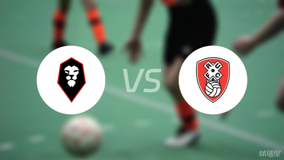 索尔福德市, 张黄牌