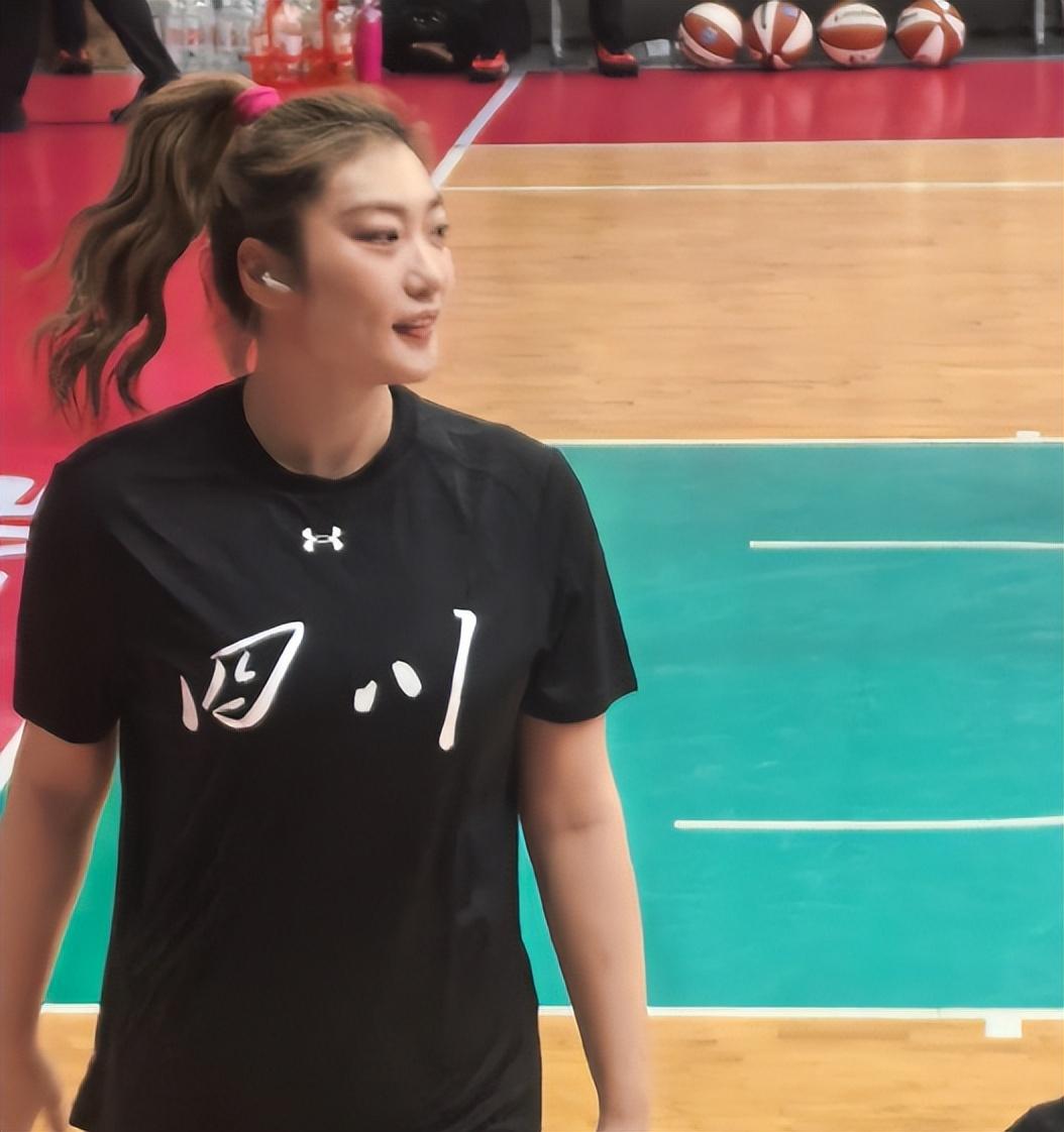 大的不同, 她又成了该 大的不同, 她又成了该