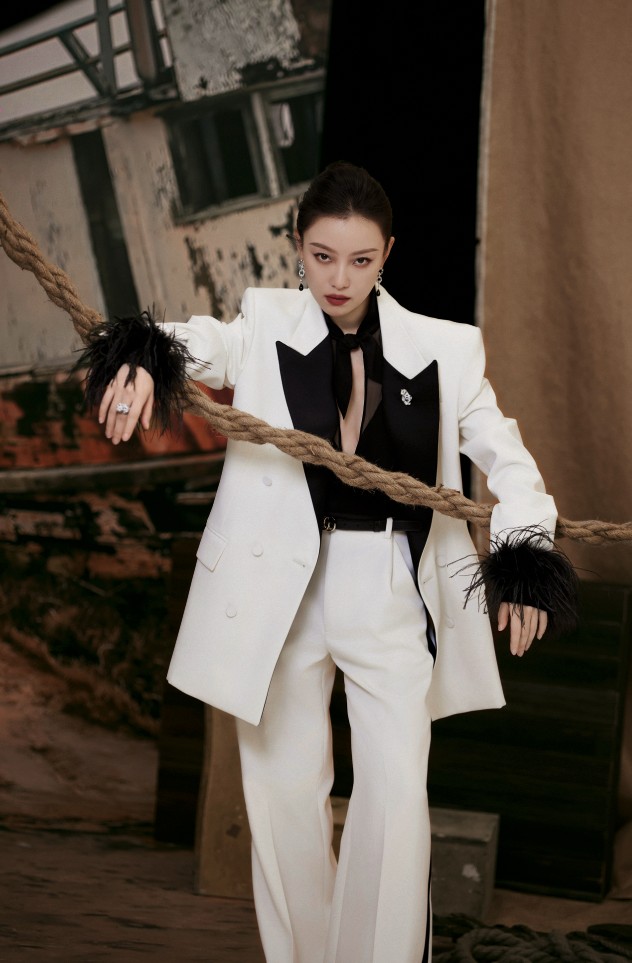 它不仅激励, 欣赏运动员, src 它不仅激励, 欣赏运动员, src