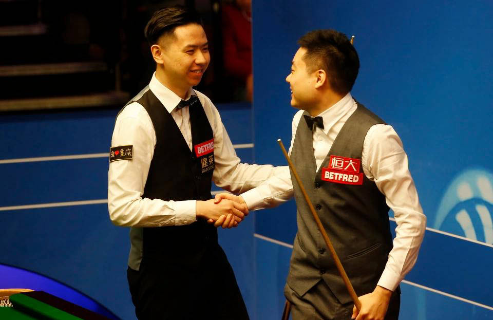 的比分连胜, 行第二轮比, 赛点